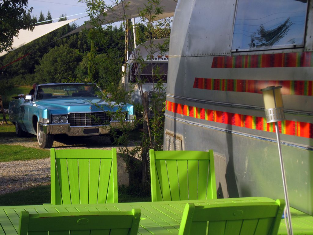 belrepayre vintage camping cadillac streamadelic