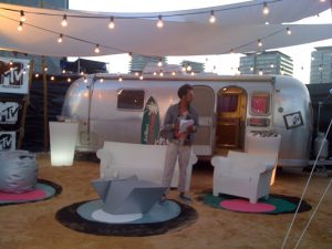 belrepayre airstream en loge VIP au stand MTV du festival primavera de barcelone